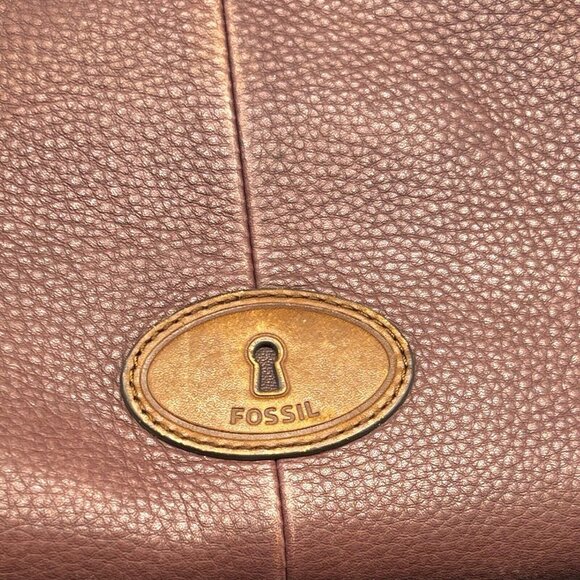 VTG Women’s FOSSIL Brown Leather Logo Messenger Cross Body Bag Purse 11"x11" - Picture 6 of 15
